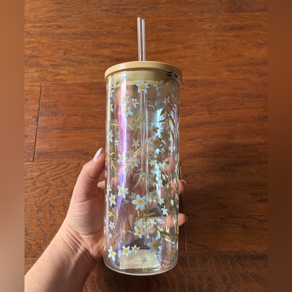 Studio Oh! Other - Studio Oh! Floral Glass Tumbler With Bamboo Lid And Straw